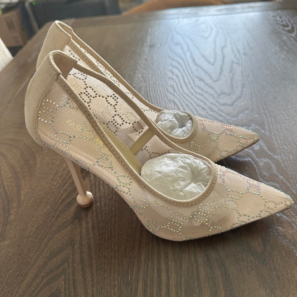 Fashion nova heels